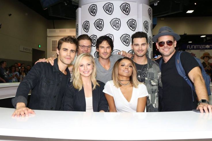 The-Vampire-Diaries-Cast-San-Diego-Comic-Con-2016-10